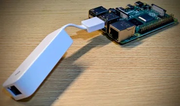 Raspberry Pi Dengan USB Ethernet Adapter
